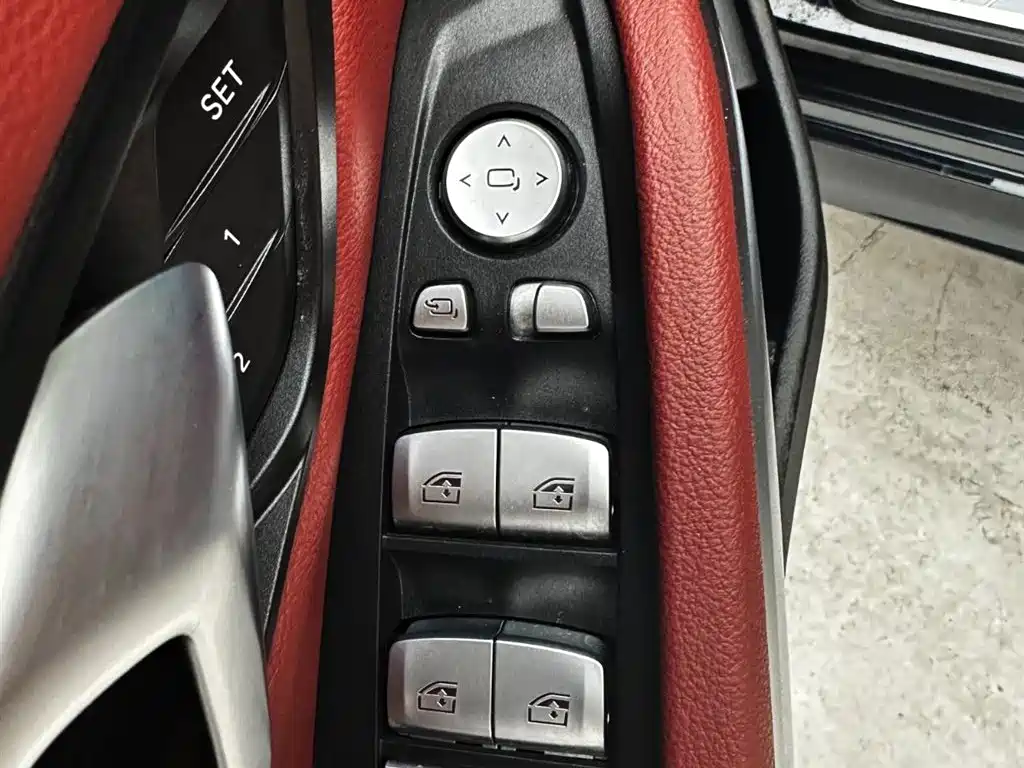 BMW 3 Series 2023 320Li M Sports Package купить на сайте DeffCars