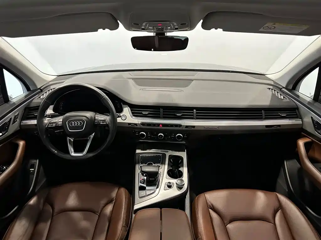 Audi Q7 2019 45 TFSI comfort type купить на сайте DeffCars
