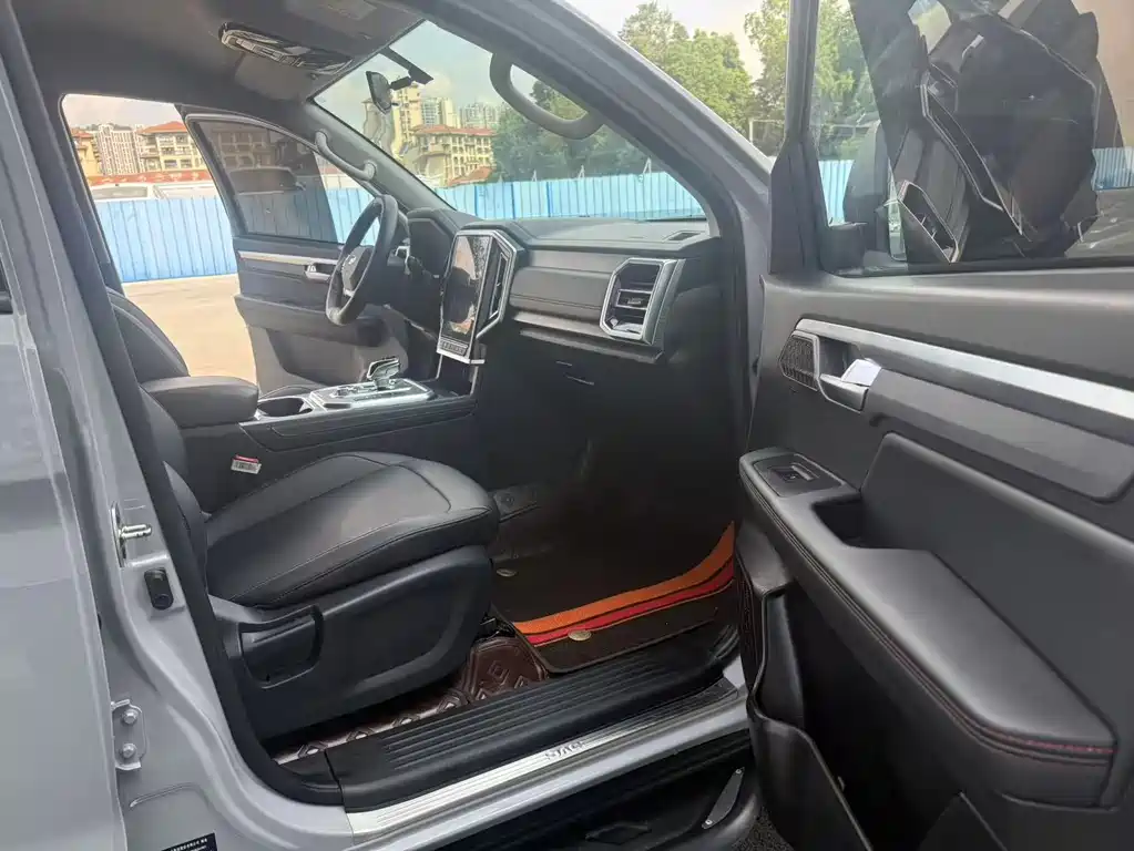 Hantu 2023 2.0T automatic diesel four-wheel drive elite large double купить на сайте DeffCars