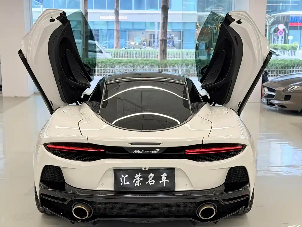 McLaren GT 2022 4.0T standard model купить на сайте DeffCars