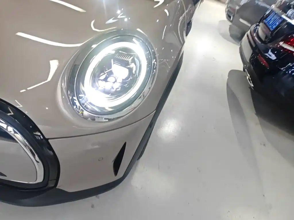 MINI 2023 facelift 1.5T COOPER artist купить на сайте DeffCars