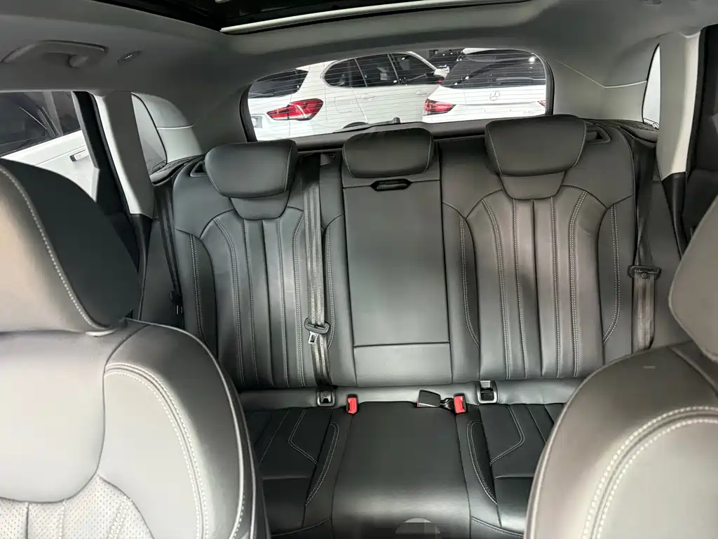 Audi Q5L 2022 40T fashionable and dynamic model купить на сайте DeffCars
