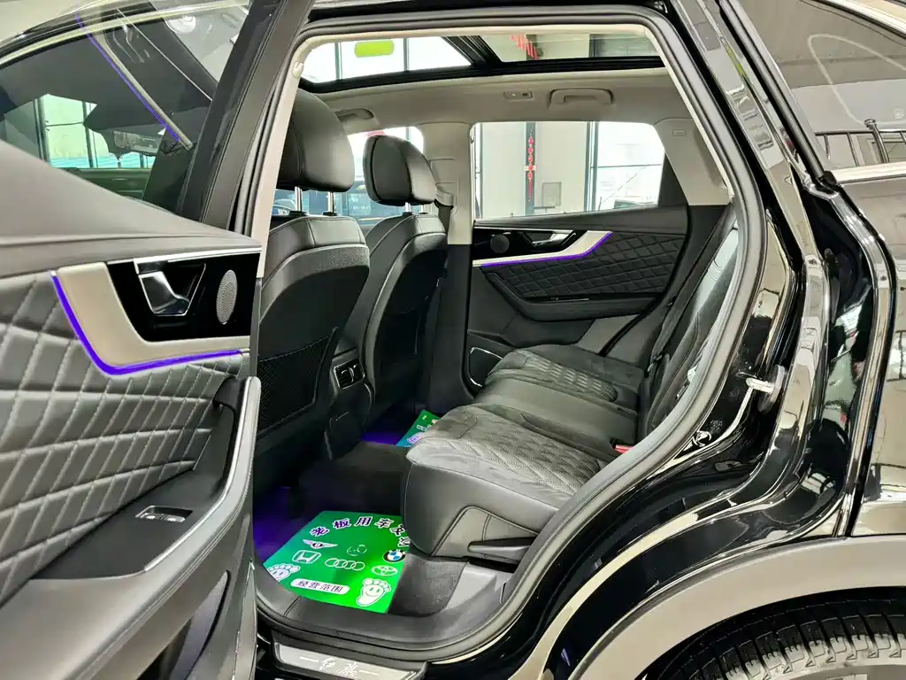 Hongqi HS5 2019 2.0T Zhilian Flagship Edition купить на сайте DeffCars