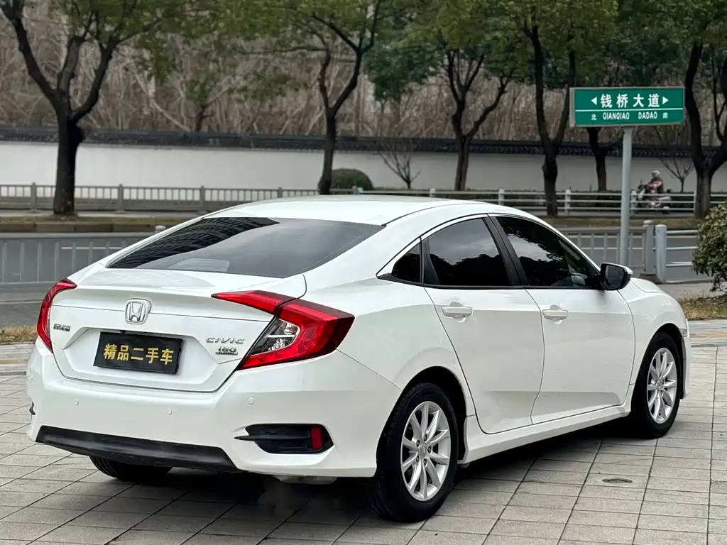 Civic 2016 180TURBO CVT Comfort Edition купить на сайте DeffCars