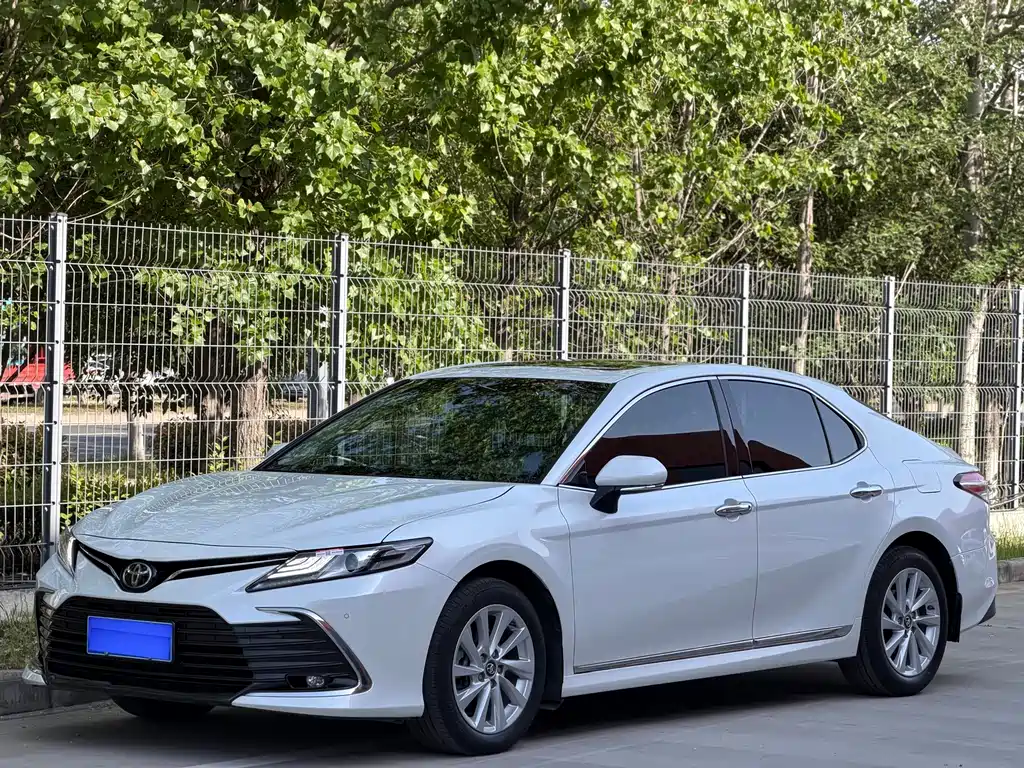 Camry 2021 2.0G Deluxe Edition купить на сайте DeffCars