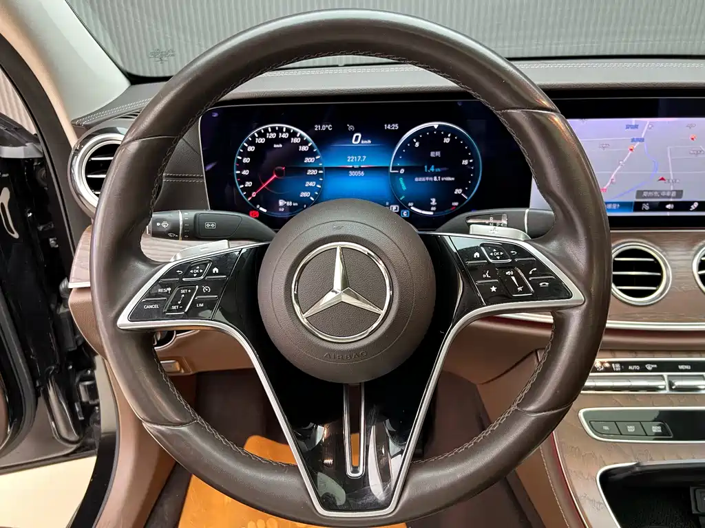 Mercedes-Benz E-Class 2021 facelift E 260 L купить на сайте DeffCars