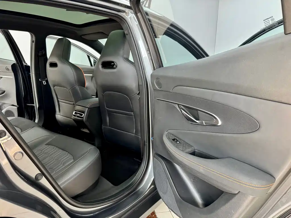 Changan UNI-T 2022 2.0T premium model купить на сайте DeffCars