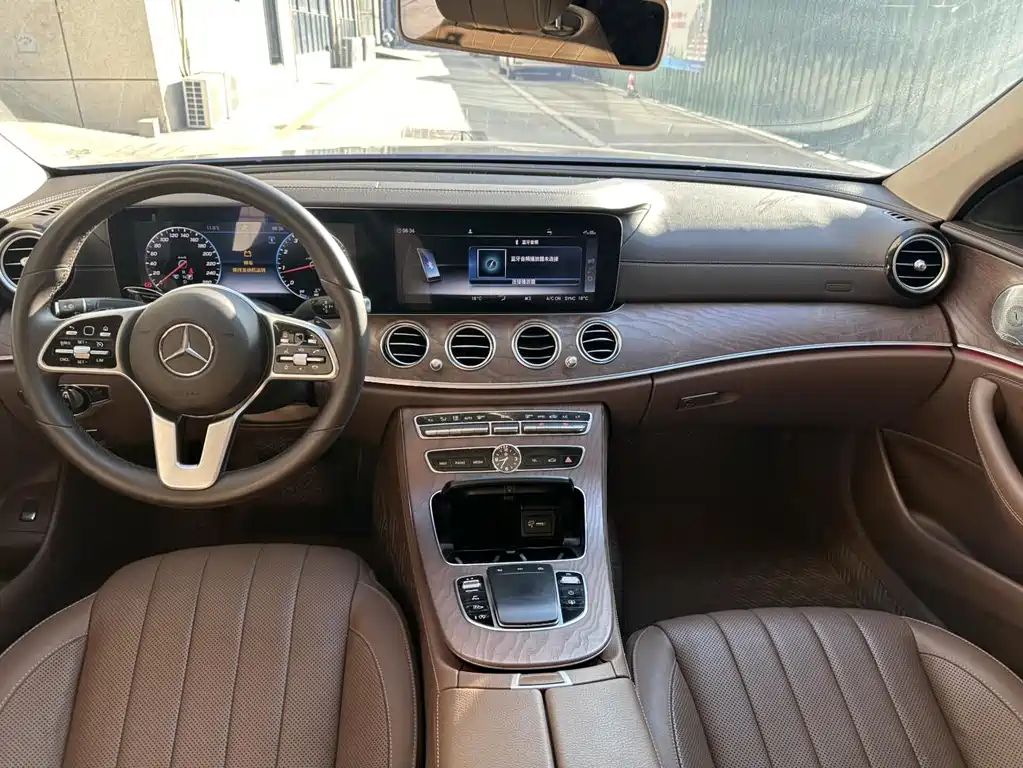 Mercedes-Benz E-Class 2020 Facelift E 300 L Special Edition купить на сайте DeffCars
