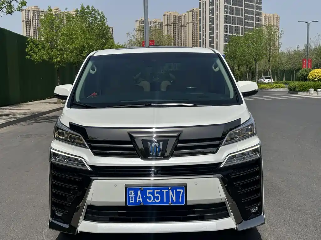 Wilfa 2023 Crown Dual Engine 2.5L HV Extreme Edition купить на сайте DeffCars