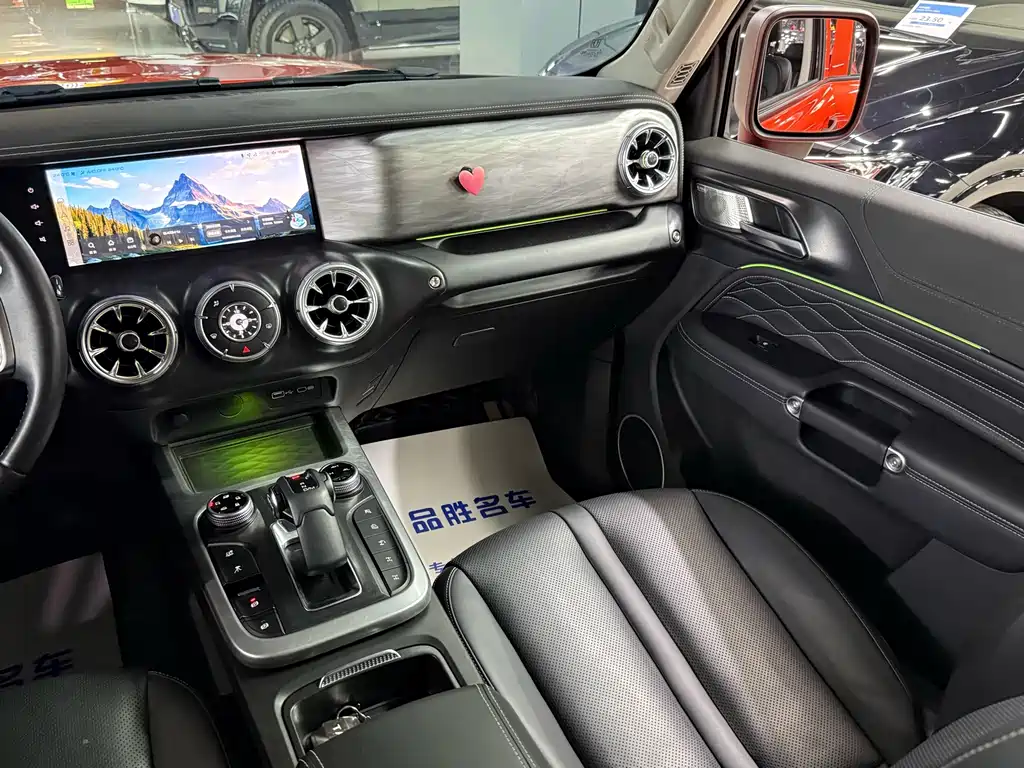 TANK 300 2021款 越野版 2.0T 征服者 купить на сайте DeffCars