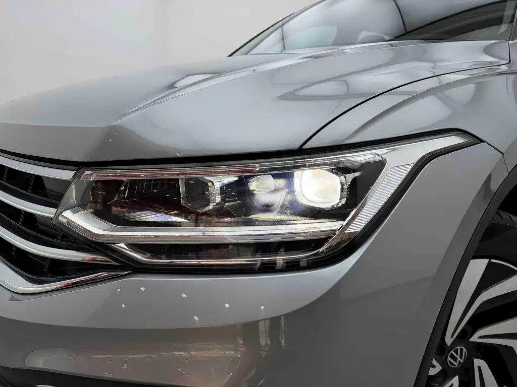 Tiguan L 2022 330TSI automatic two-wheel drive smart version купить на сайте DeffCars