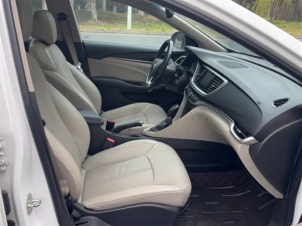 Yinglang 2019 15T dual-clutch interconnected elite model National VI купить на сайте DeffCars