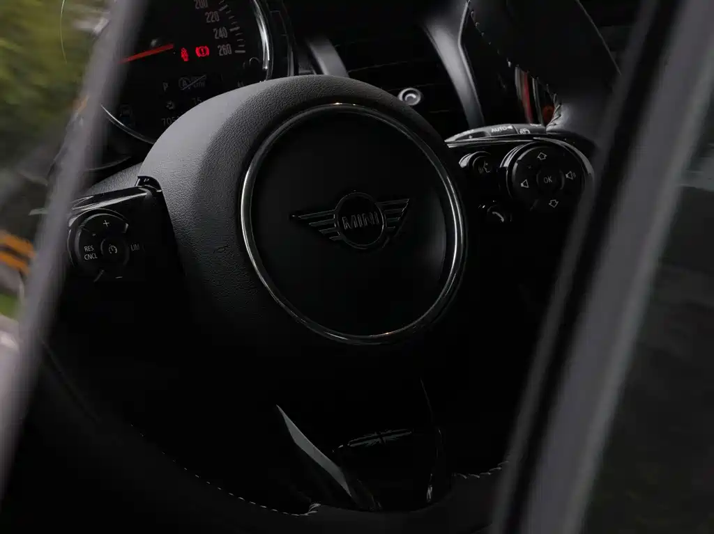 MINI 2020 1.5T COOPER Artist купить на сайте DeffCars