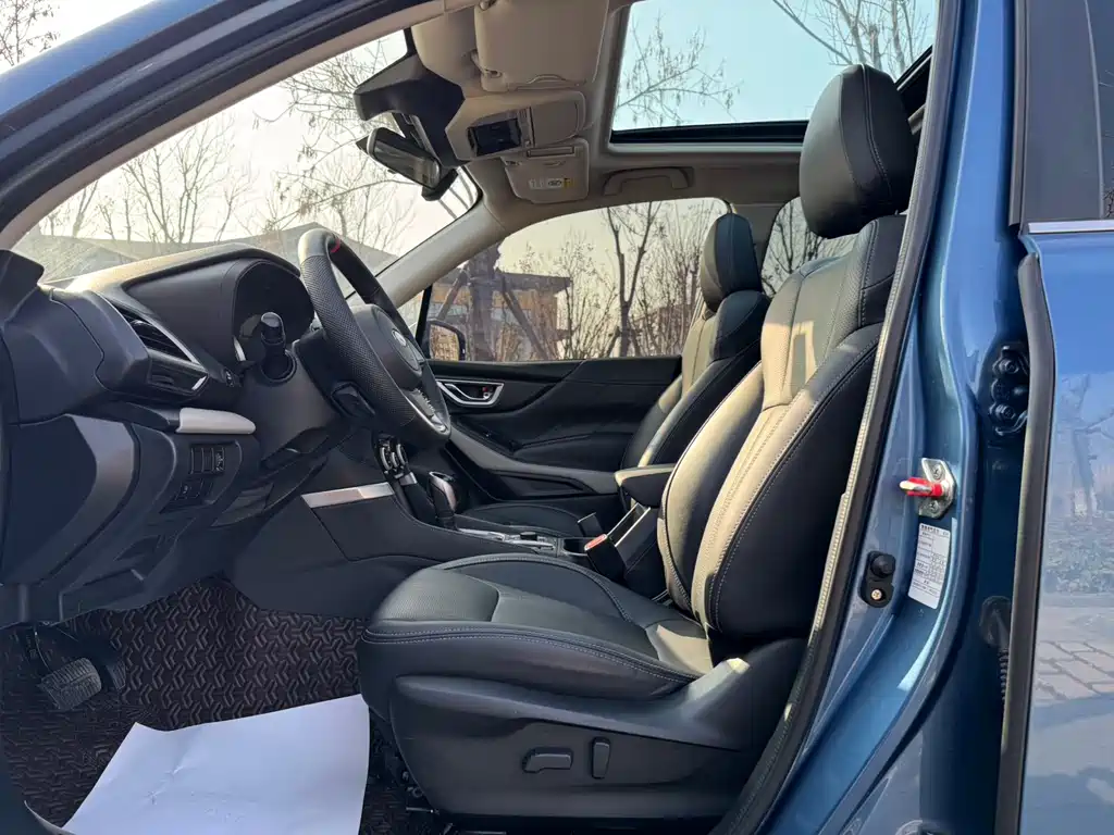 Forester 2022 2.0i AWD Deluxe Edition EyeSight купить на сайте DeffCars