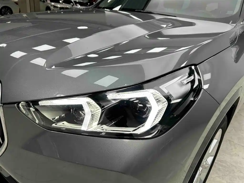 BMW X1 2023 sDrive20Li X Design Package купить на сайте DeffCars