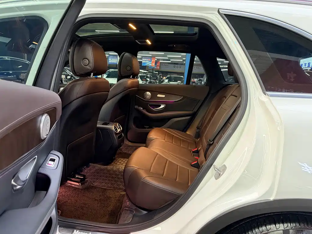 Mercedes-Benz GLC 2020 facelift GLC 260 L 4MATIC luxury model купить на сайте DeffCars