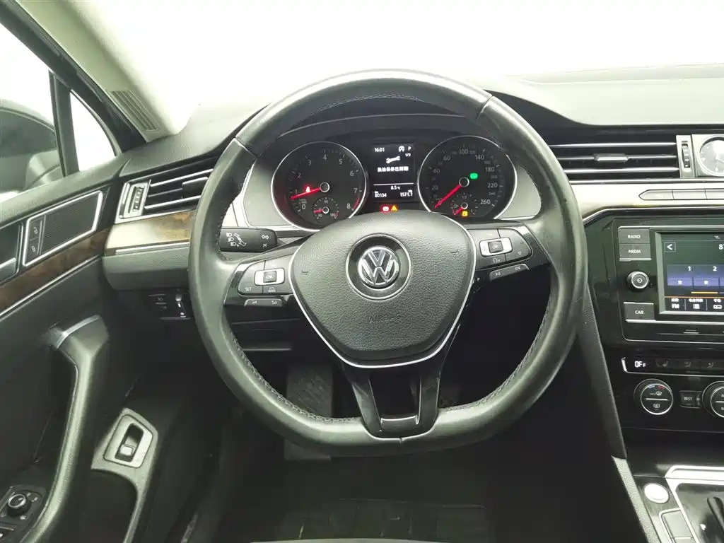 Magotan 2018 380TSI DSG luxury model купить на сайте DeffCars