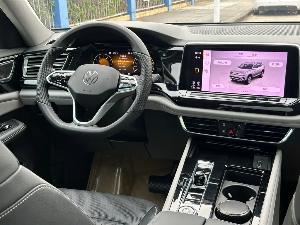 Touron 2021 380TSI four-wheel drive supreme flagship version купить на сайте DeffCars