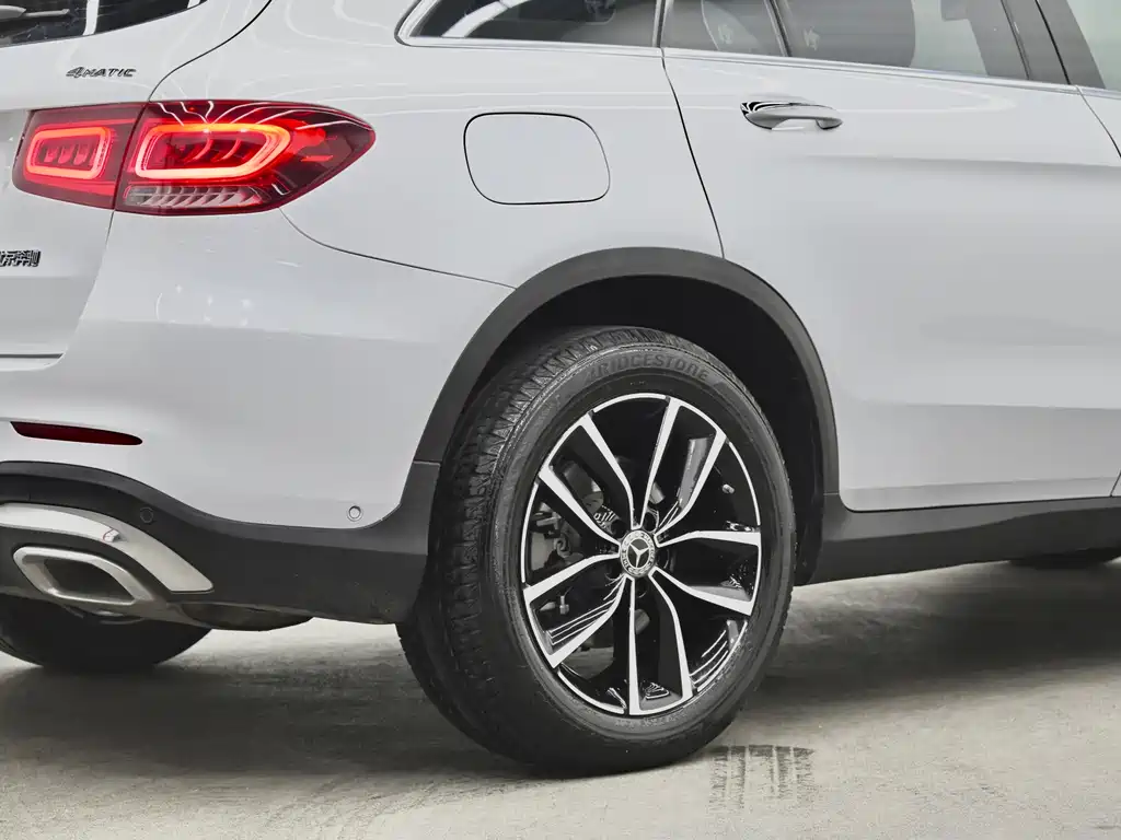 Mercedes-Benz GLC 2022 facelift 2 GLC 260 L 4MATIC luxury model купить на сайте DeffCars