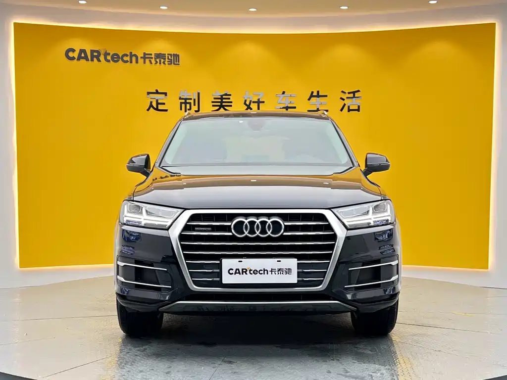 Audi Q7 2019 45 TFSI Comfort купить на сайте DeffCars