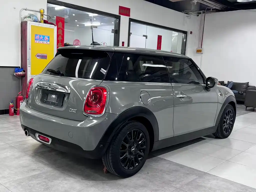 MINI 2020 1.5T ONE PLUS купить на сайте DeffCars