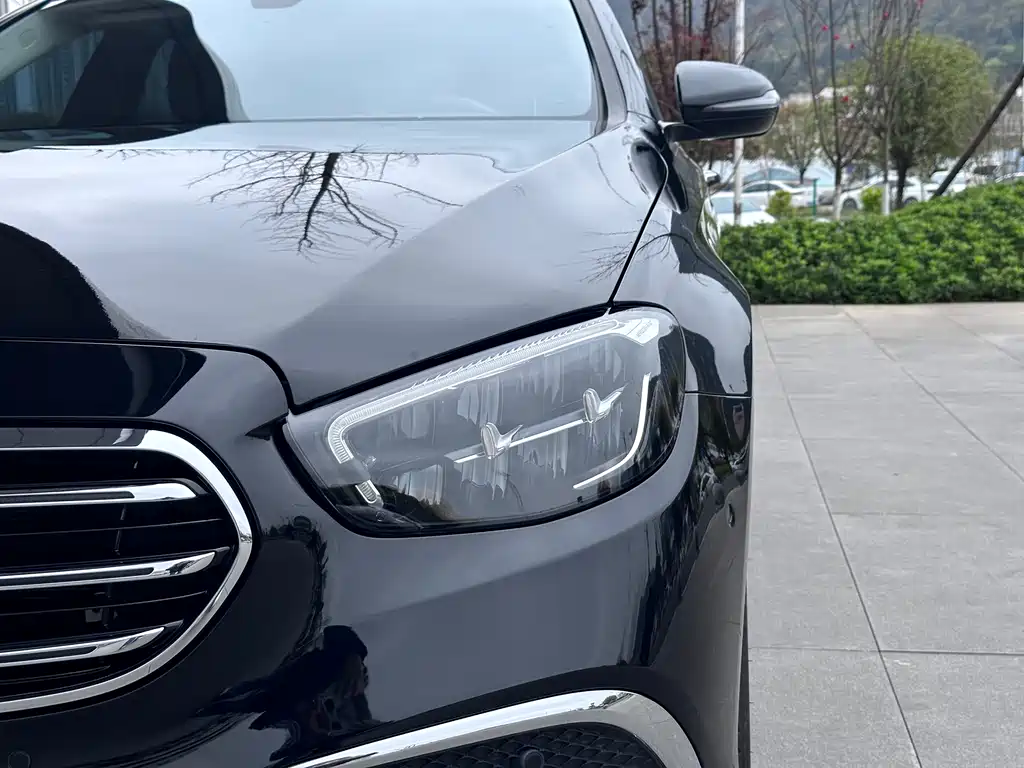 Mercedes-Benz E-Class 2023 E 260 L купить на сайте DeffCars