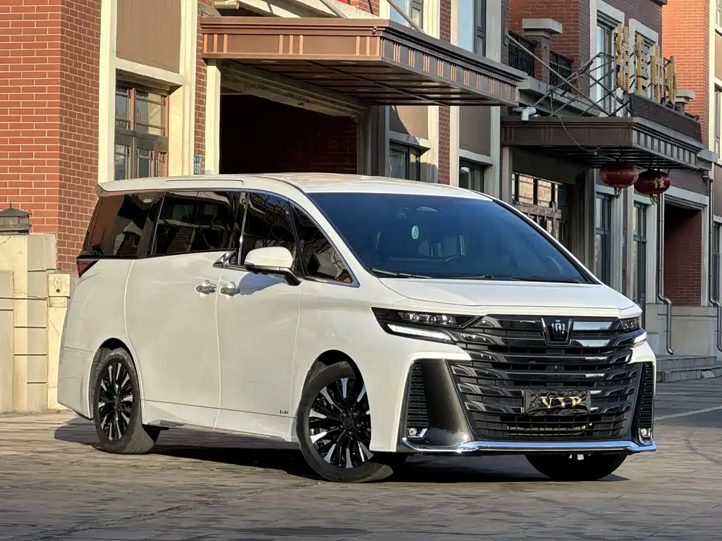 Wilfa 2024 Crown Dual Engine 2.5L Supreme Executive Edition купить на сайте DeffCars