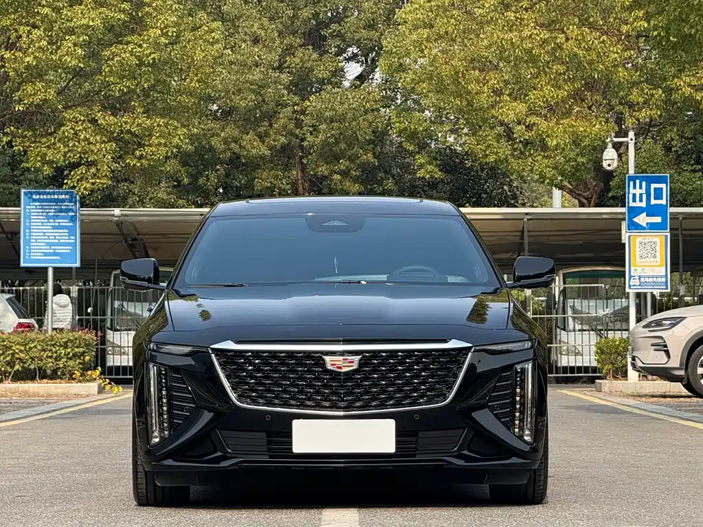 Cadillac CT6 2023 28T Platinum Type купить на сайте DeffCars