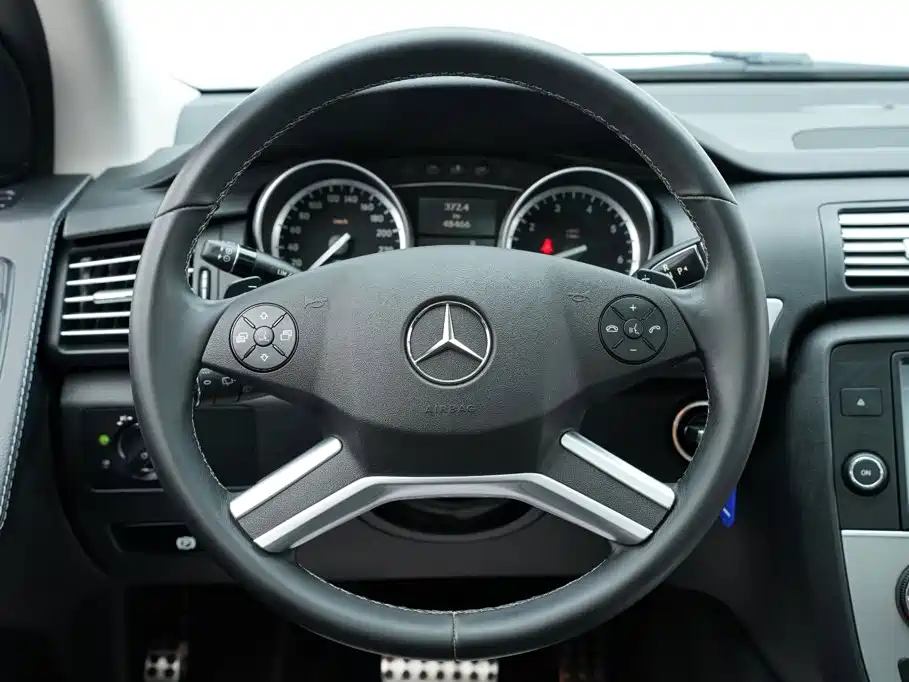 Mercedes R-Class 2014 R 320 4MATIC business model купить на сайте DeffCars