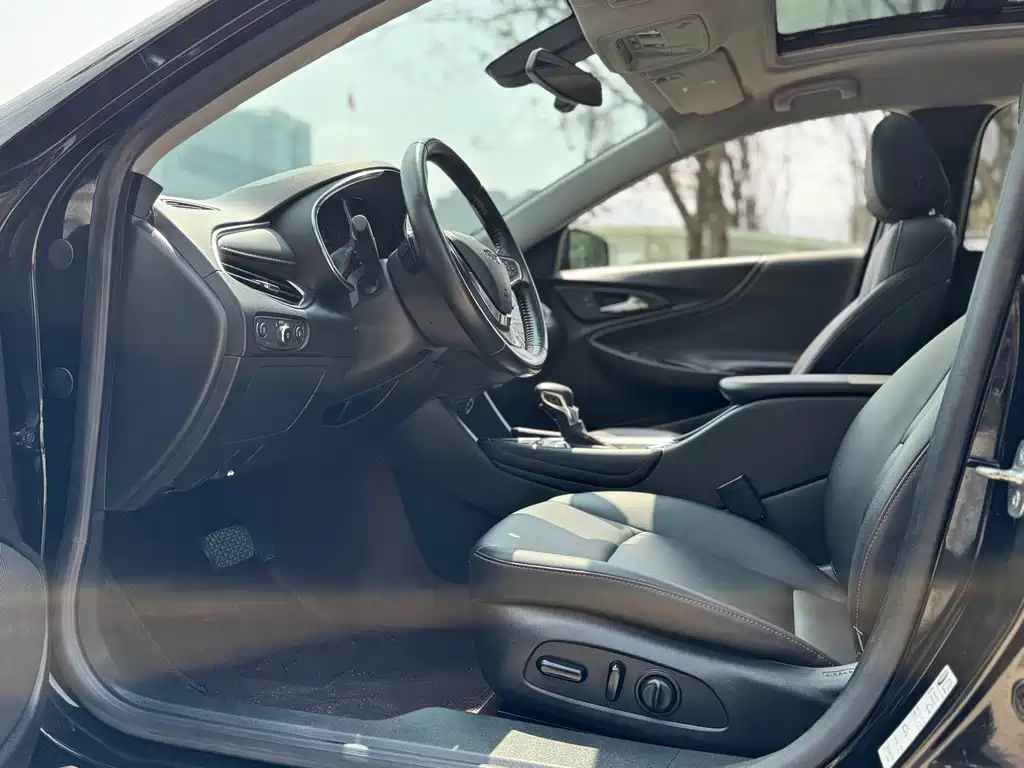 Malibu XL 2021 Redline 550T automatic sharp version купить на сайте DeffCars