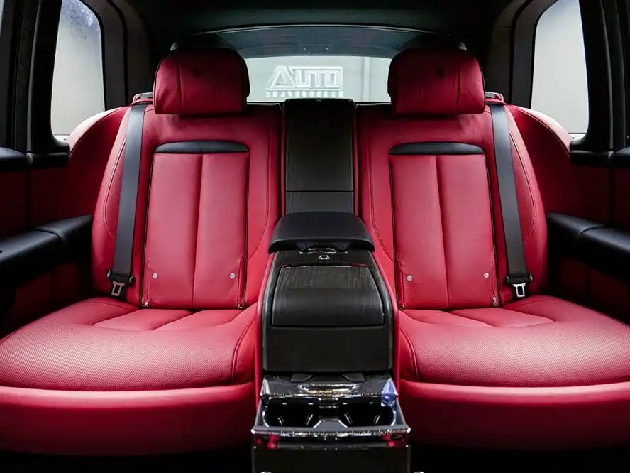 Cullinan 2018 four-seat version купить на сайте DeffCars