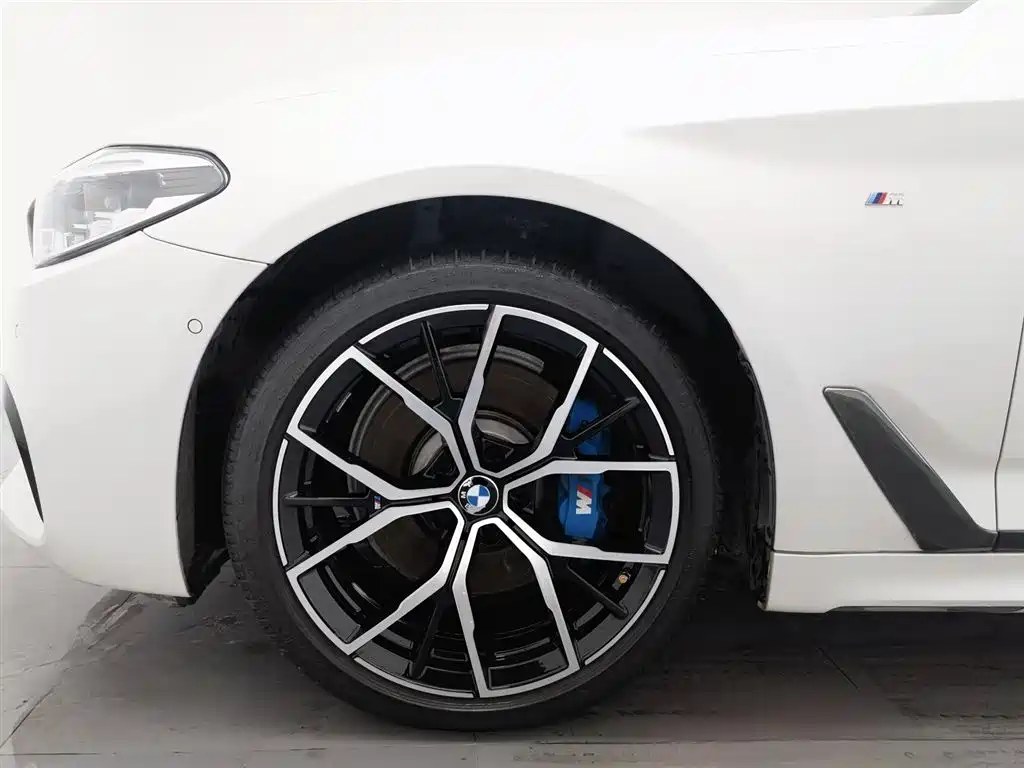 BMW 5 Series 2018 530Li xDrive M Sports Package купить на сайте DeffCars
