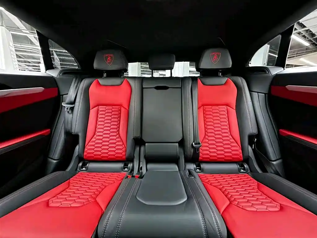 Urus 2021 4.0T V8 купить на сайте DeffCars