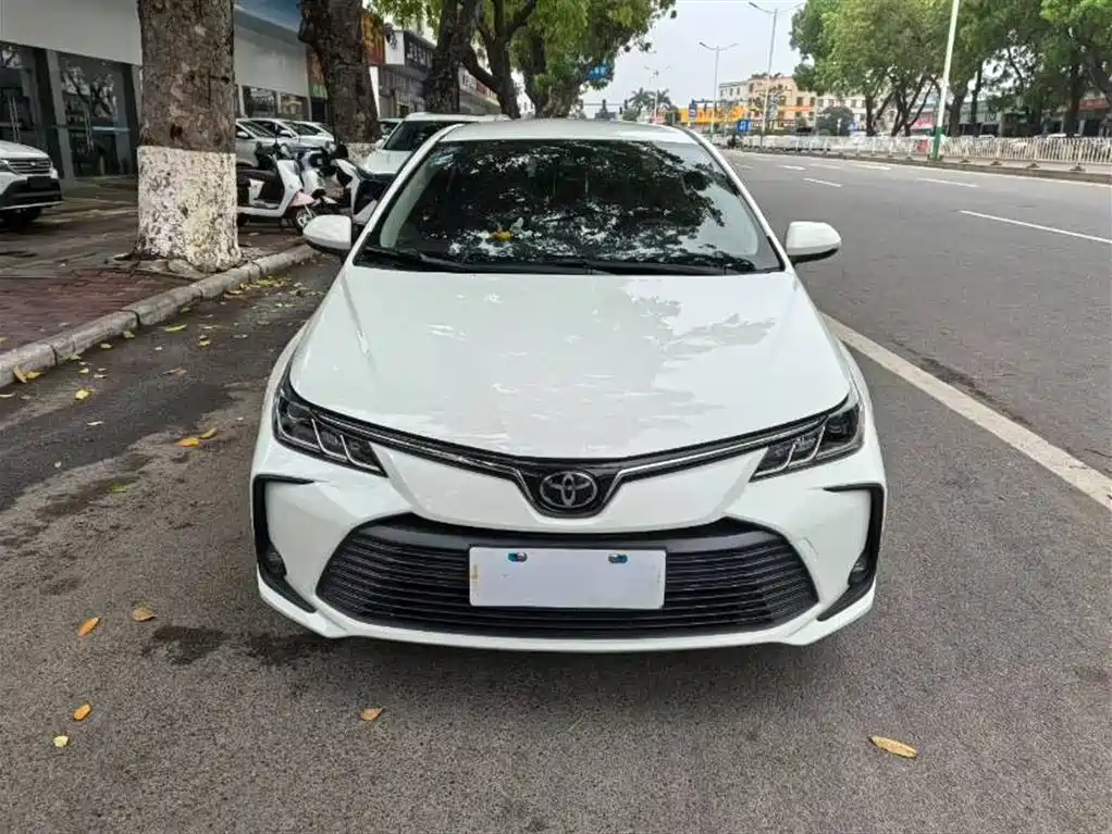 Corolla 2019 1.2T S-CVT GL Pioneer Edition купить на сайте DeffCars