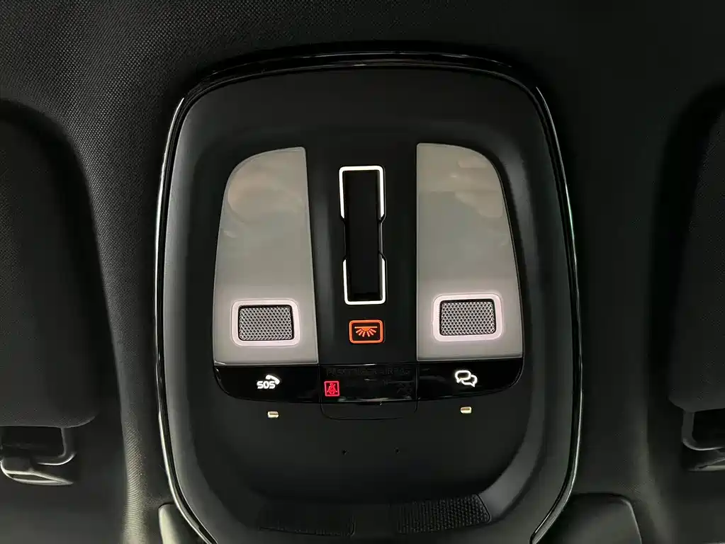 Volvo S90 2024 B5 Zhiyuan Luxury Edition купить на сайте DeffCars