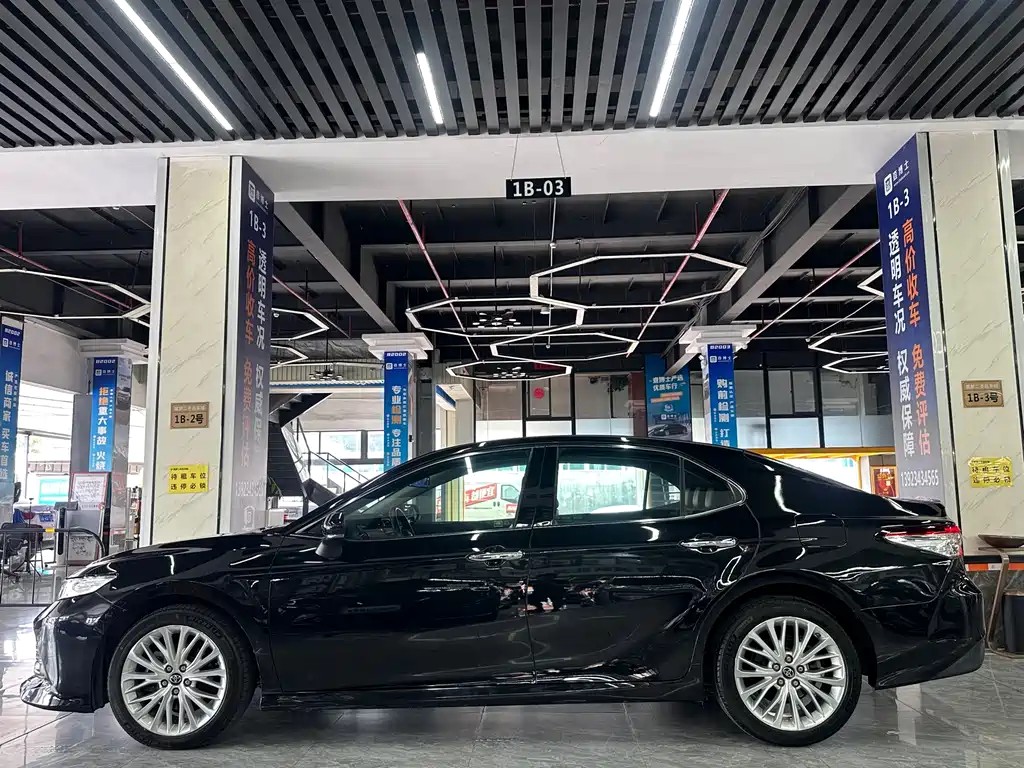 Camry 2019 2.5G Deluxe Edition National V купить на сайте DeffCars