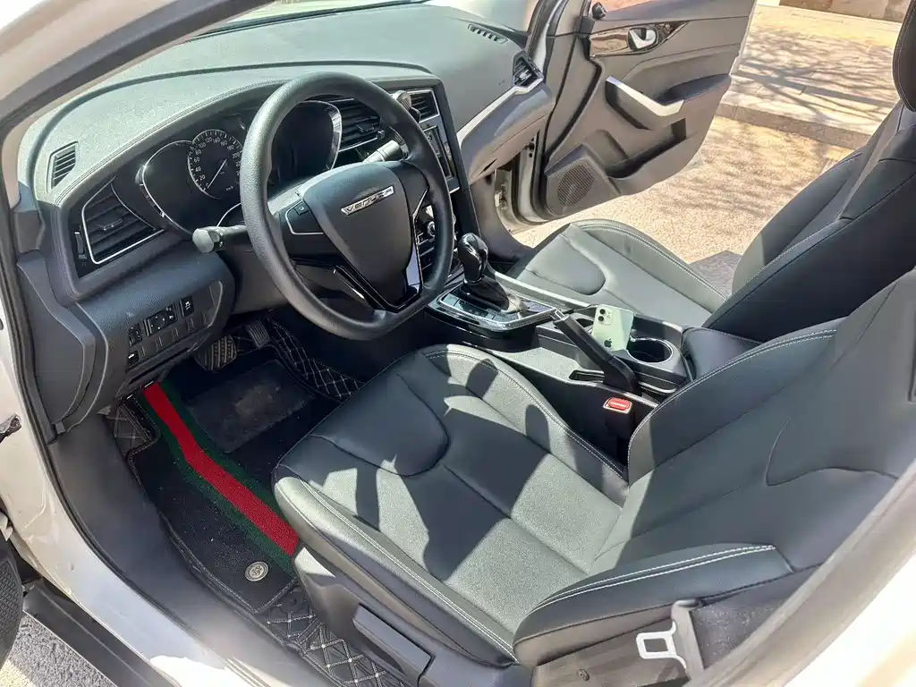 Venucia D60 2021 1.6L XE CVT Smooth Edition купить на сайте DeffCars