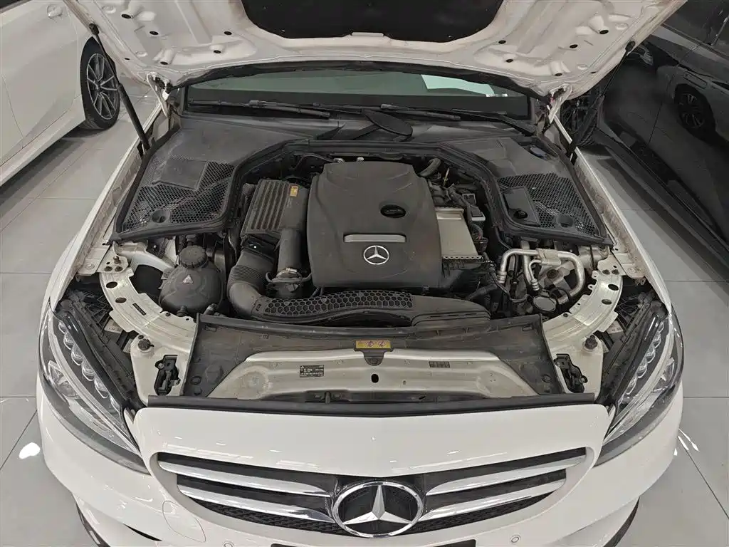 Mercedes-Benz C-Class 2017 C 200 Sports Edition купить на сайте DeffCars
