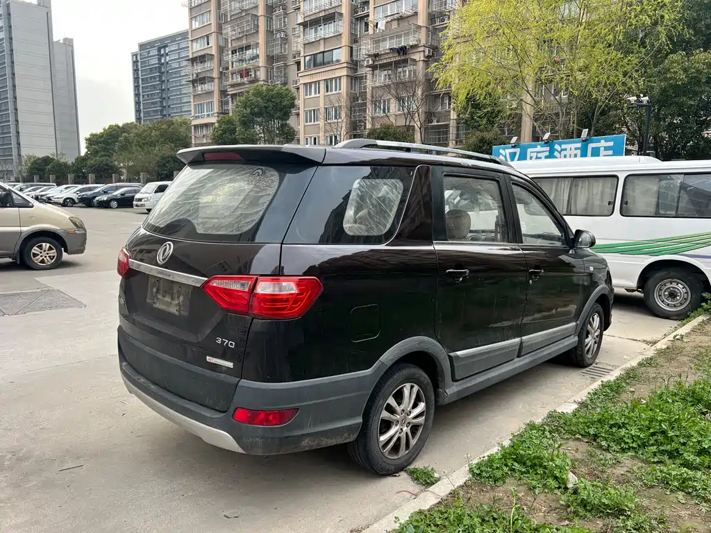 Fengguang 370 2016 1.5L manual smart 7-seater купить на сайте DeffCars