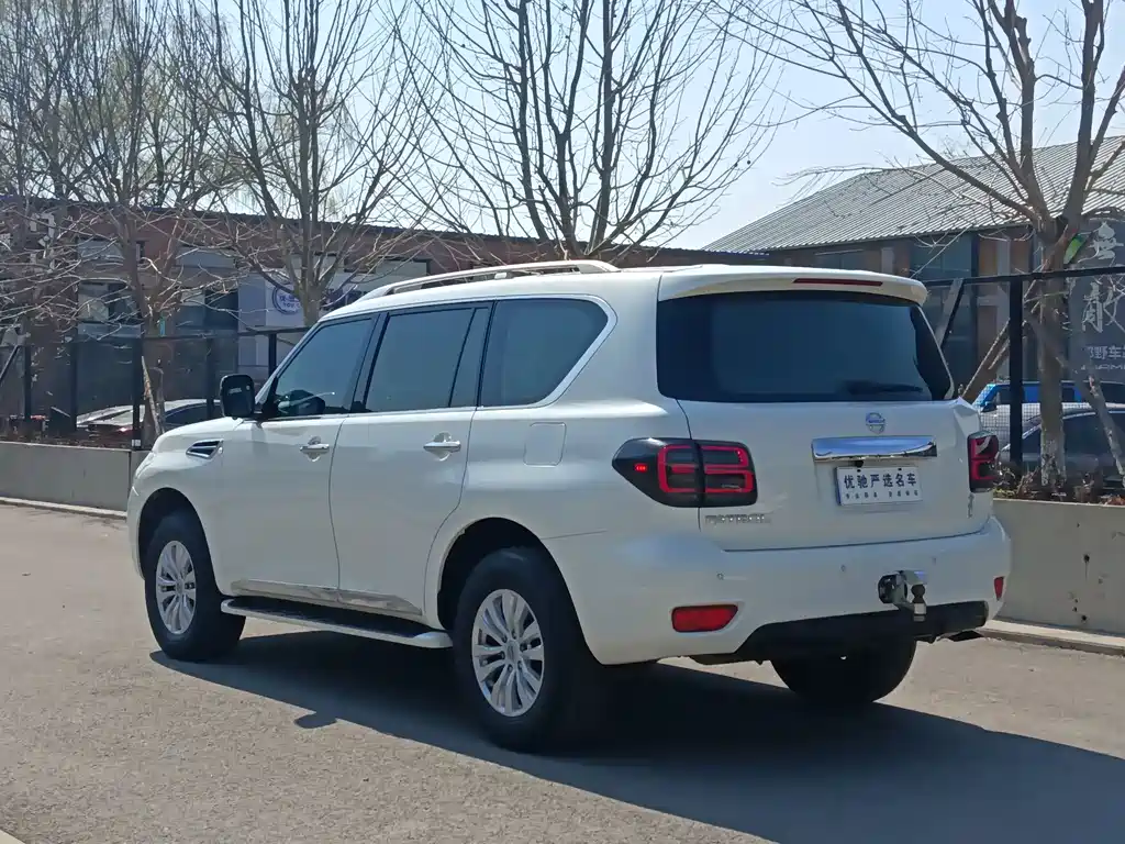 Patrol 2018 4.0L LinkedIn model купить на сайте DeffCars