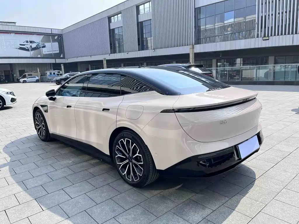 Jikrypton 007 2025 rear-wheel drive smart driving version 75kWh купить на сайте DeffCars