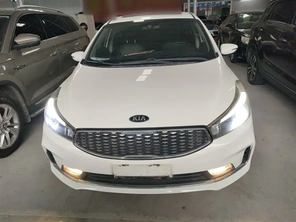 Kia K3 2017 1.6L Automatic 15th Anniversary Special Edition GLS купить на сайте DeffCars