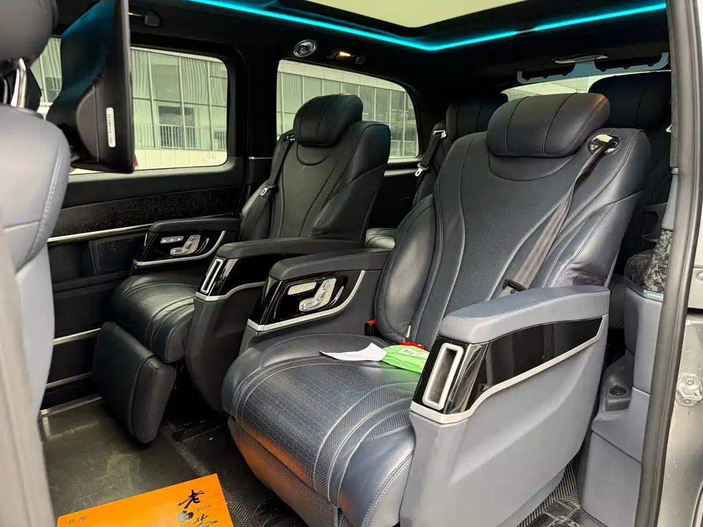 Mercedes-Benz V-Class 2022 V 260 Pilot Edition купить на сайте DeffCars