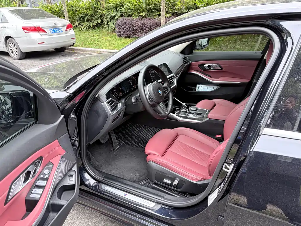 BMW 3 Series 2022 325i M Sports Package купить на сайте DeffCars