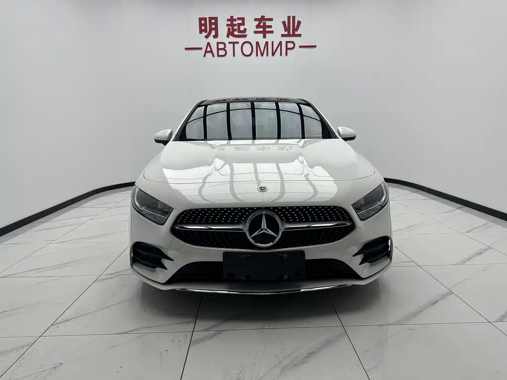 Mercedes-Benz A-Class 2022 A 180 L купить на сайте DeffCars