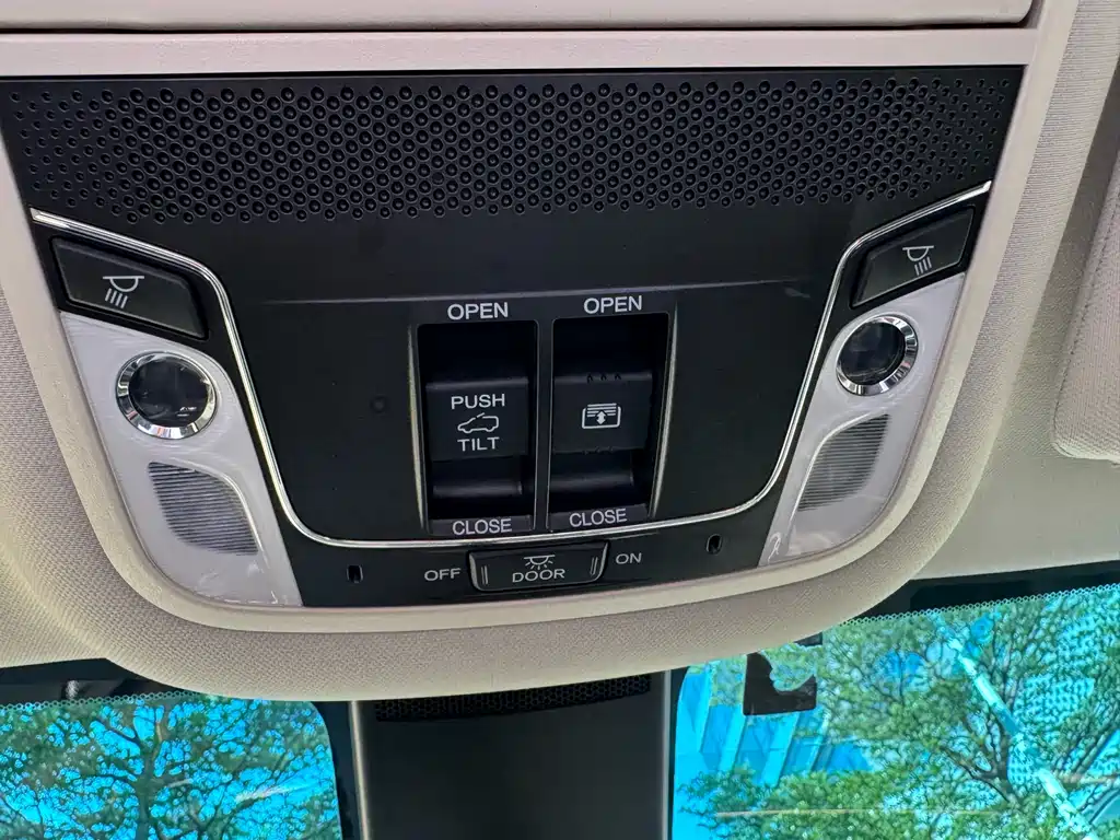 Alison 2019 2.0L Hybrid Deluxe Edition купить на сайте DeffCars
