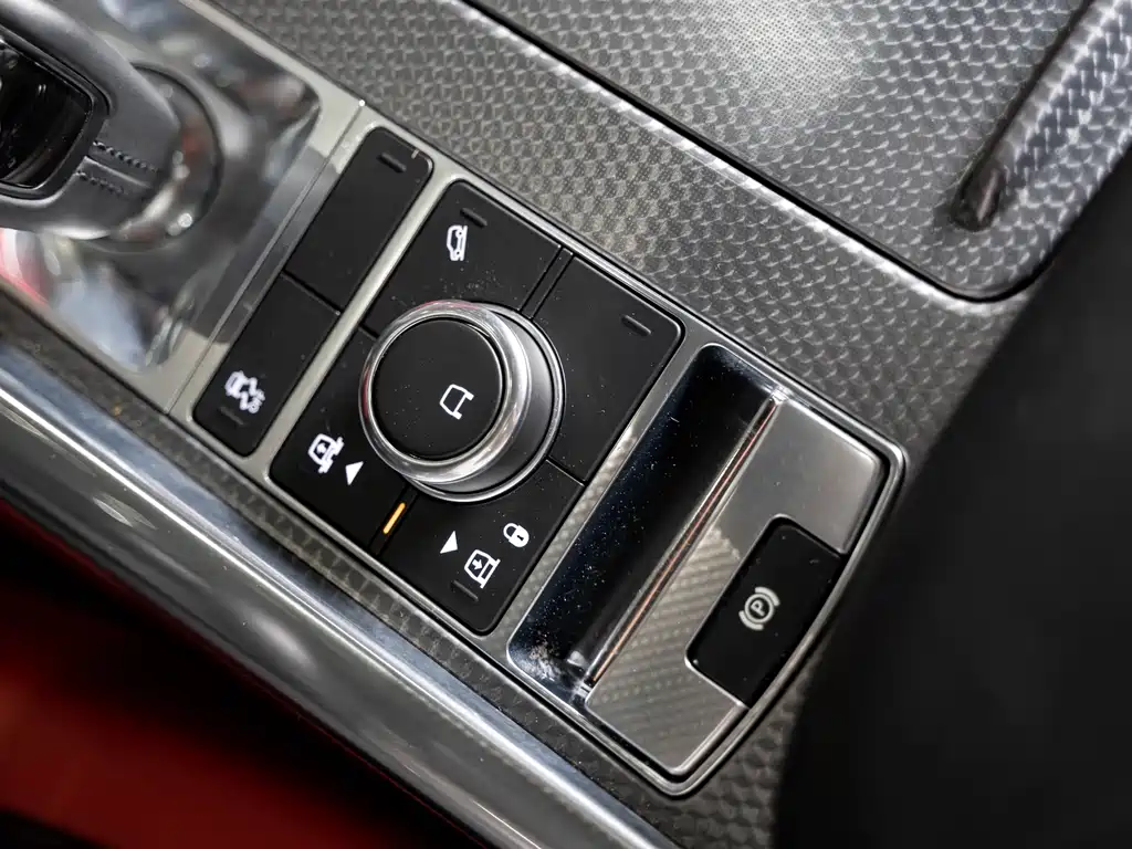 Range Rover Sport 2022 3.0 L6 Black Edition купить на сайте DeffCars