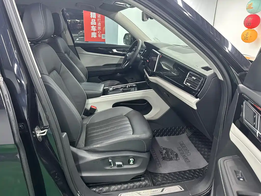 Touron 2021 380TSI four-wheel drive luxury version купить на сайте DeffCars