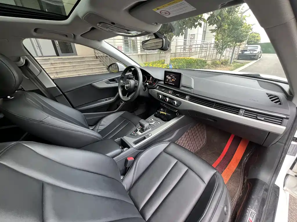 Audi A4L 2018 30th Anniversary Model 40 TFSI Enterprising купить на сайте DeffCars