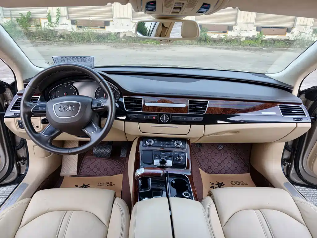 Audi A8 2011 A8L 3.0 TFSI quattro comfort type 245kW купить на сайте DeffCars